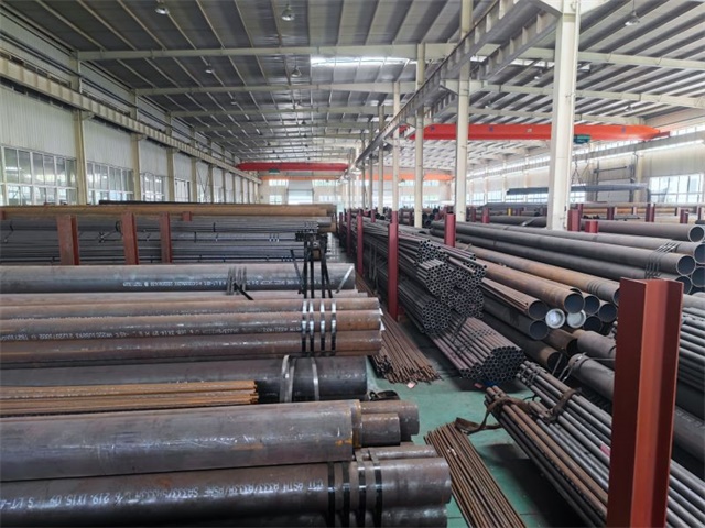 元宝山35CrMo高压无缝钢管